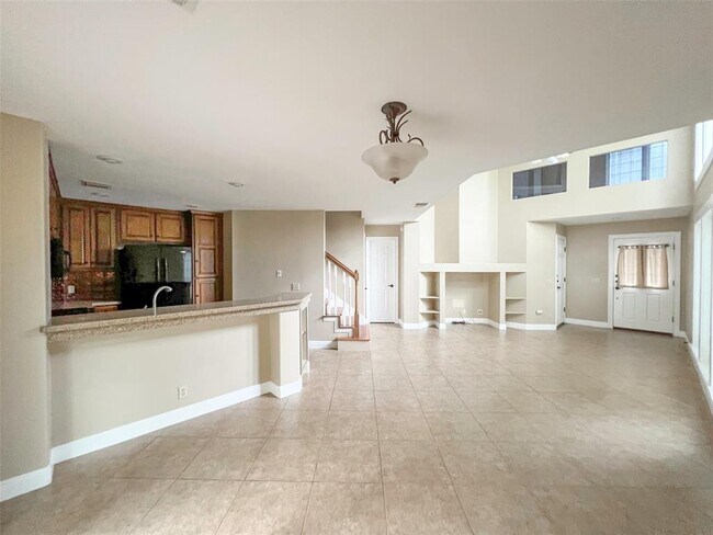 Building Photo - 12010 Shady Springs Rd