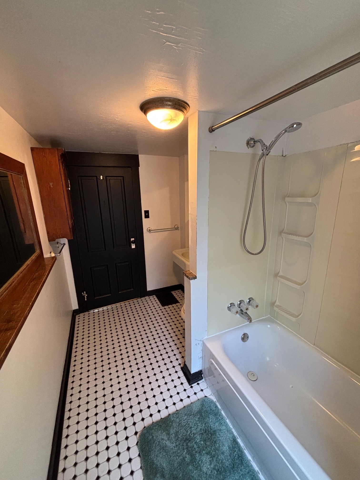 bathroom reversed - 302 W Washington St