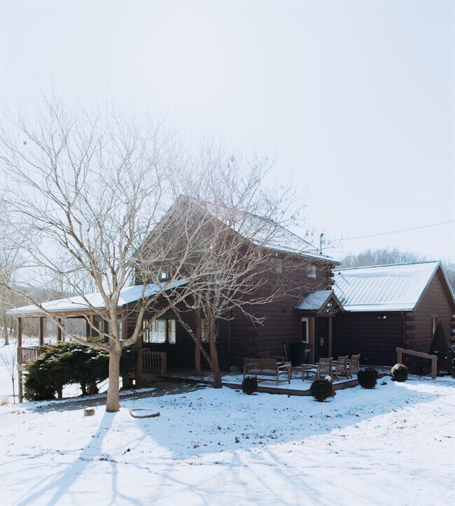 Building Photo - 23120 Bates Rd