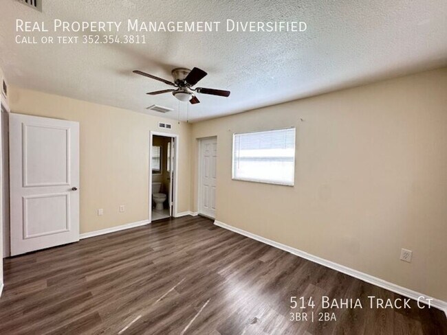 Building Photo - 514 B Track Ct