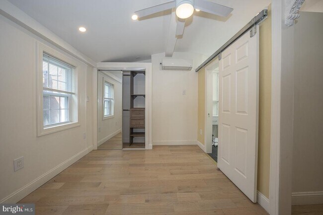Building Photo - 117 S Beechwood St