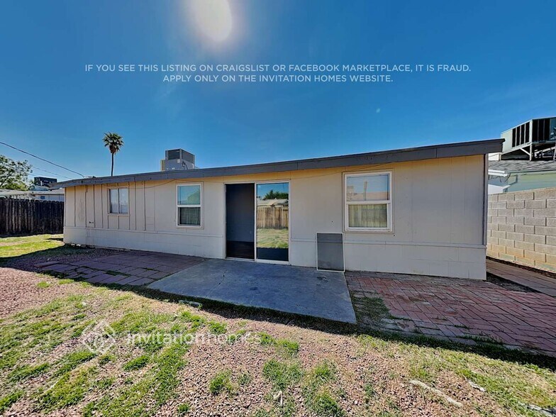 Building Photo - 3146 W Cactus Rd