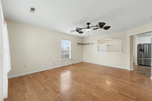 Building Photo - 272 Clayburne Dr