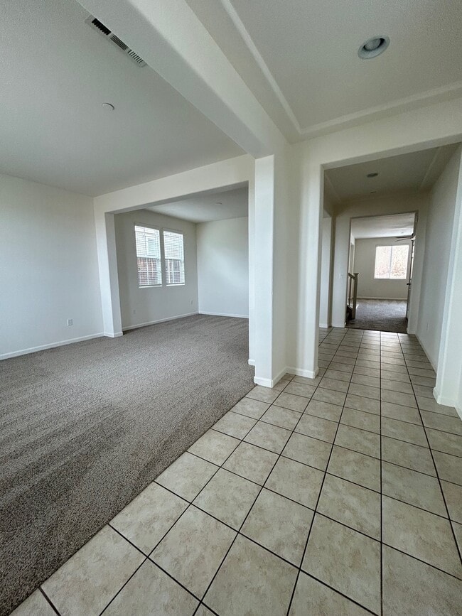 Building Photo - 2074 Tomales Bay Dr
