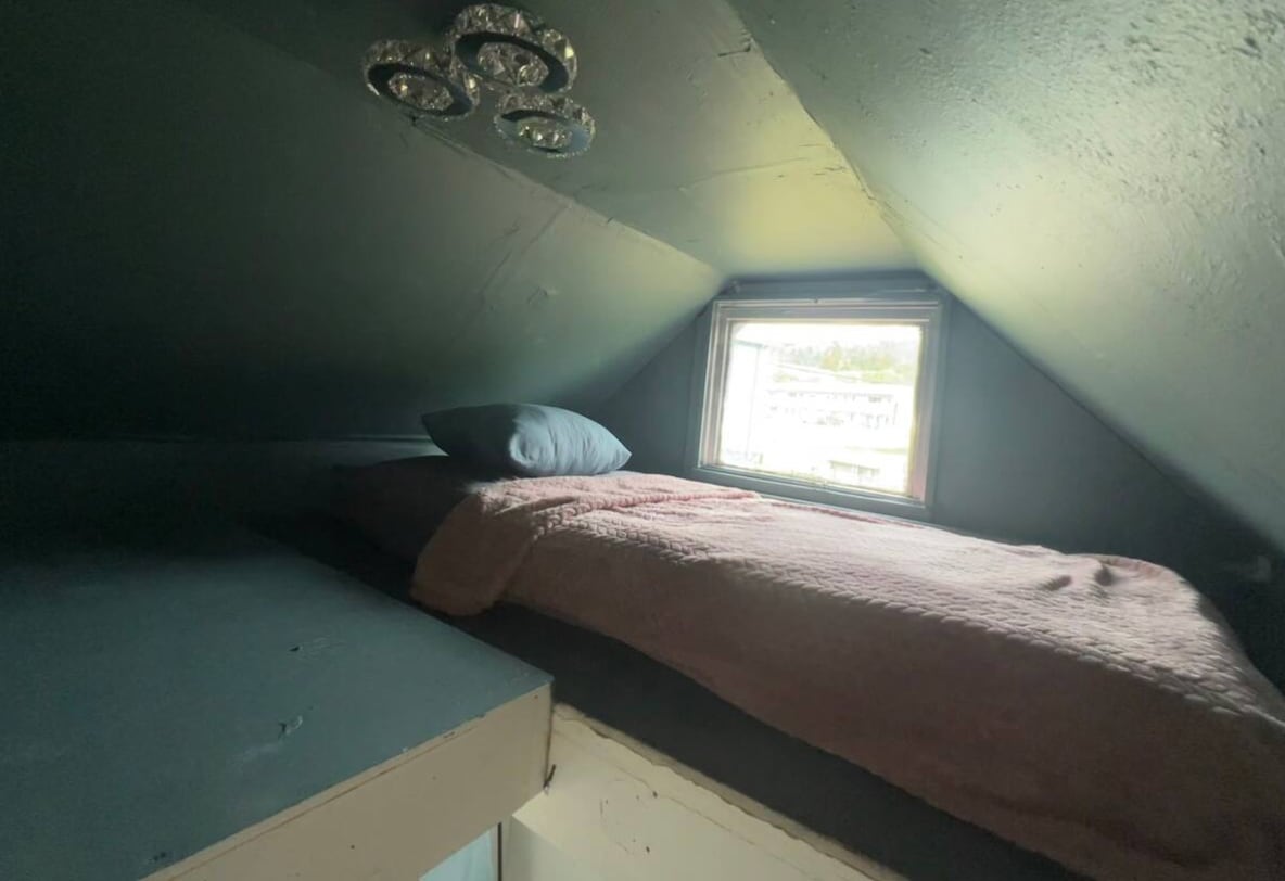 Building Photo - 3936 Svedlund St