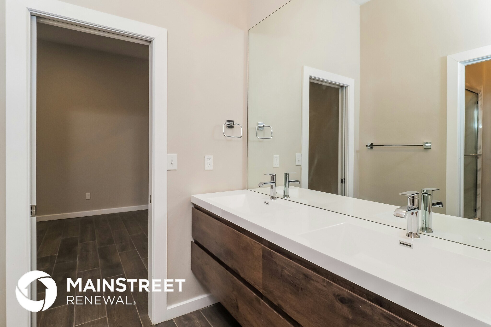 Building Photo - 11233 Paradise Out Ln