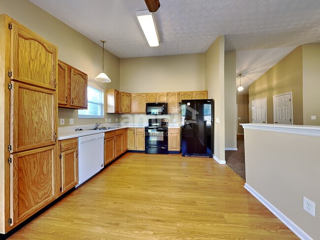 Building Photo - 1169 Poplar Hill Dr
