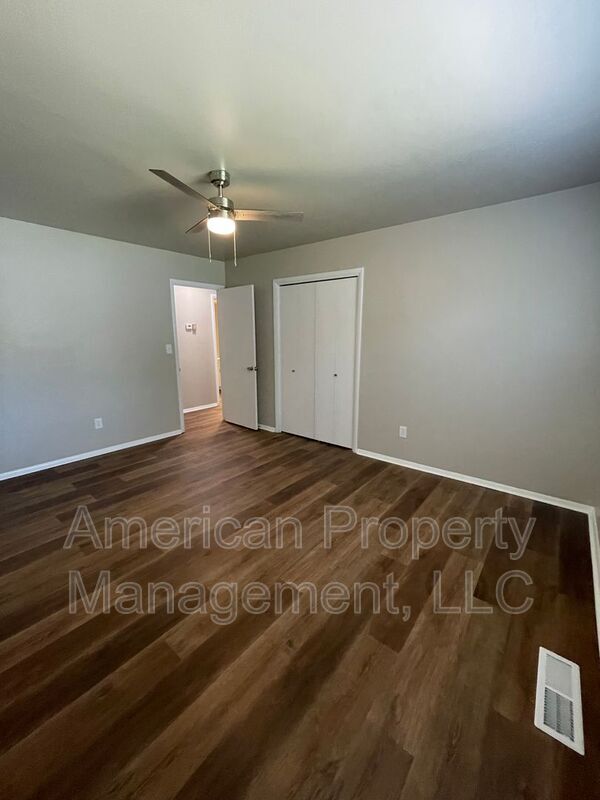 Building Photo - 7217 E 55th Pl