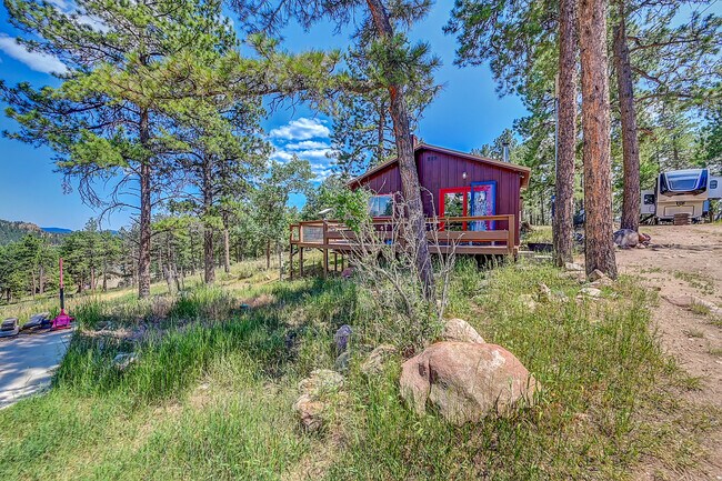 Building Photo - 205 Sioux Trail
