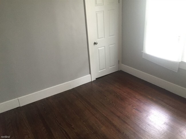 Building Photo - 2 br, 1 bath House - 625 N Grant Ave