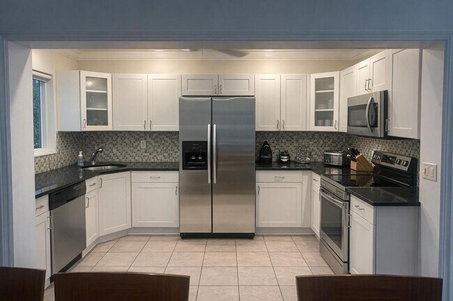 Building Photo - 248 Cortez Rd