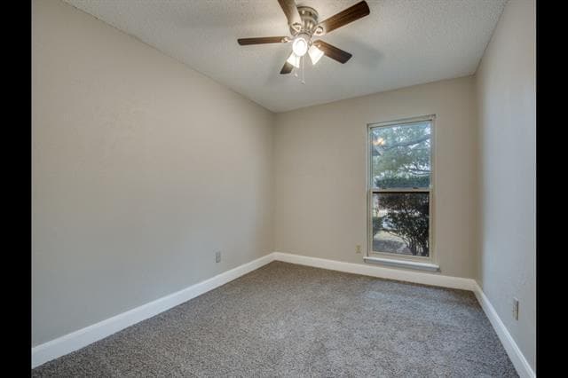 Building Photo - 3601 Willow Ridge Dr