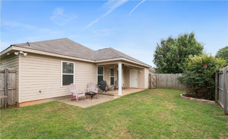 Building Photo - 9800 Lenox Ln