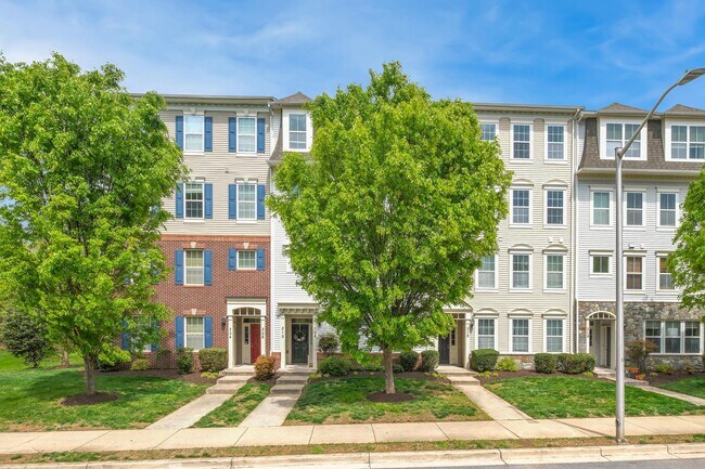 Building Photo - 308 Orchard Ridge Dr