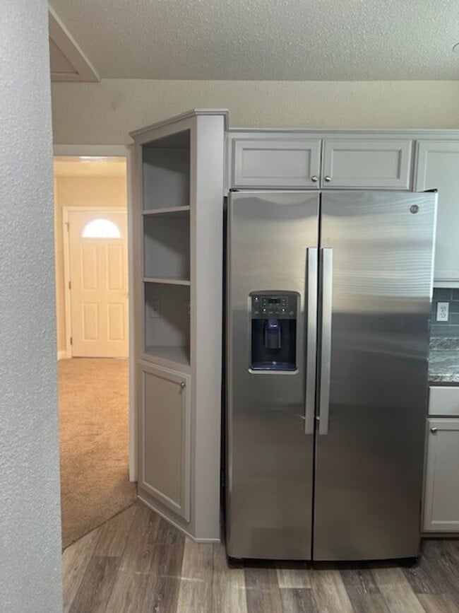 Building Photo - 2 Bedroom 1 Bathroom Old Town Home