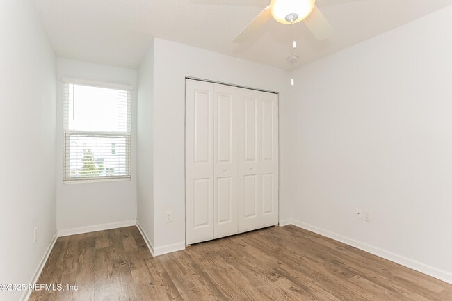 Building Photo - 557 Eiseman Wy