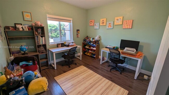 Building Photo - 16562 SW 71st Terrace