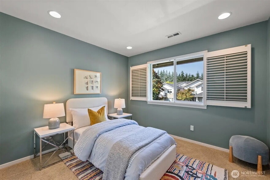 Building Photo - 12223 NE 109th Way