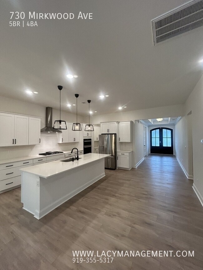 Building Photo - 730 Mirkwood Ave