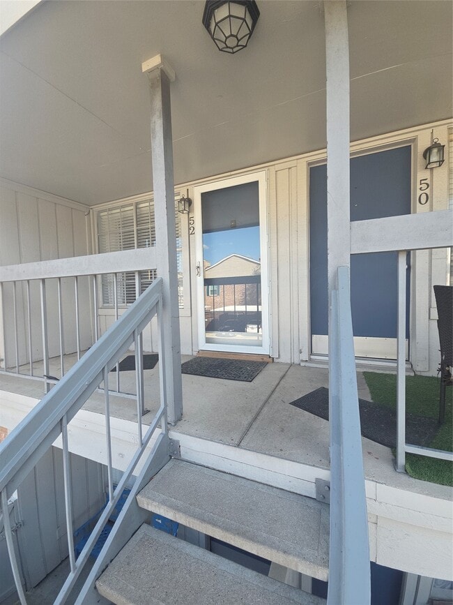 Building Photo - 2250 Bering Dr