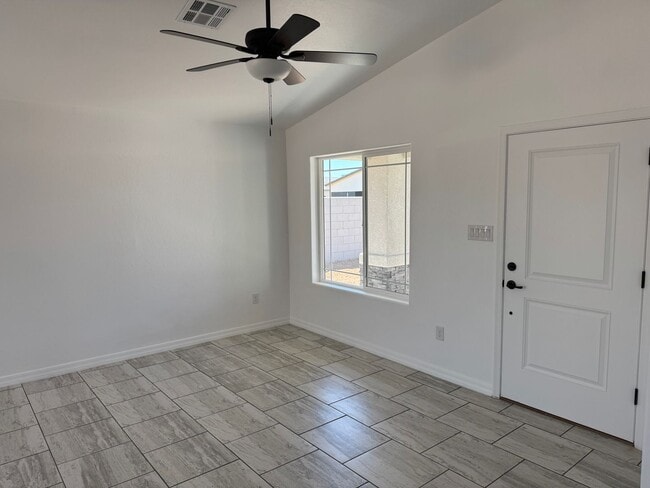 Building Photo - Brand New San Luis Three Bedroom Home
