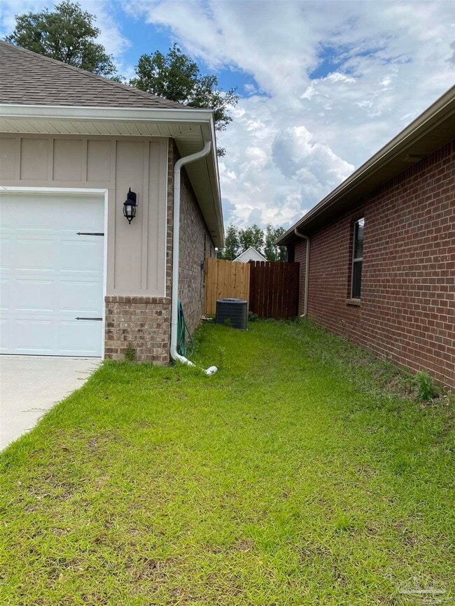 Building Photo - 3750 Hawks Landing Cir