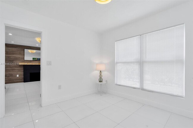 Building Photo - 766 NW 45th St