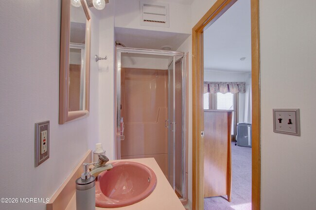 Building Photo - 900 Ocean Ave