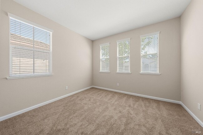 Building Photo - 505 Marianna Pl