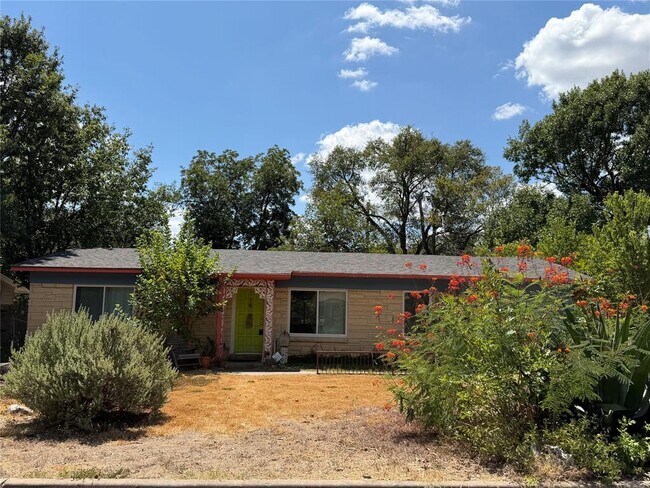 Building Photo - 1411 Ridgemont Dr