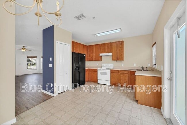 Building Photo - 13357 Harbor Shore Ln