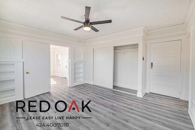 Building Photo - 4626 Wall St