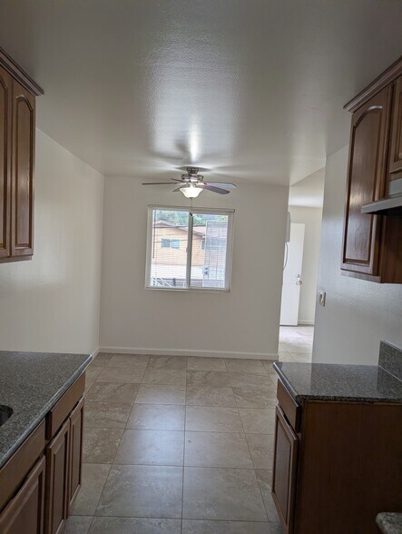 Building Photo - 4435 Bonnie Brae St