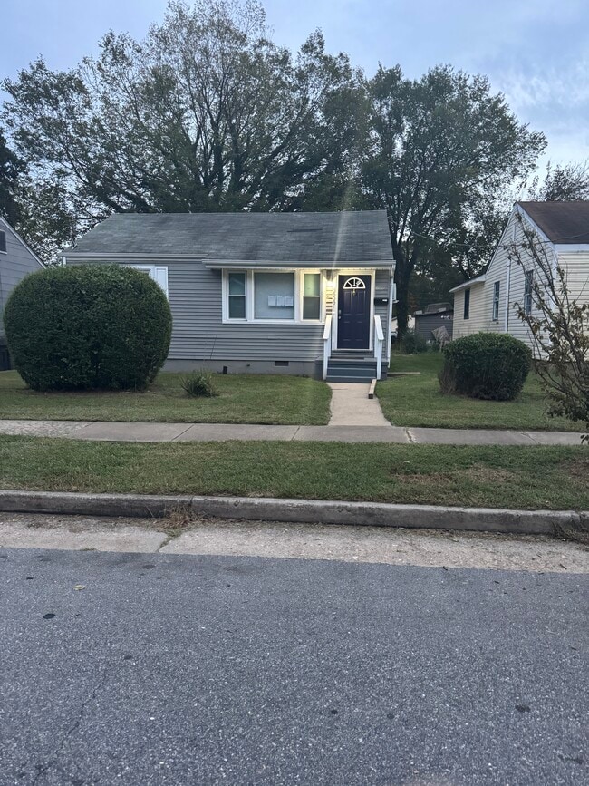 Building Photo - 3508 Lawson St