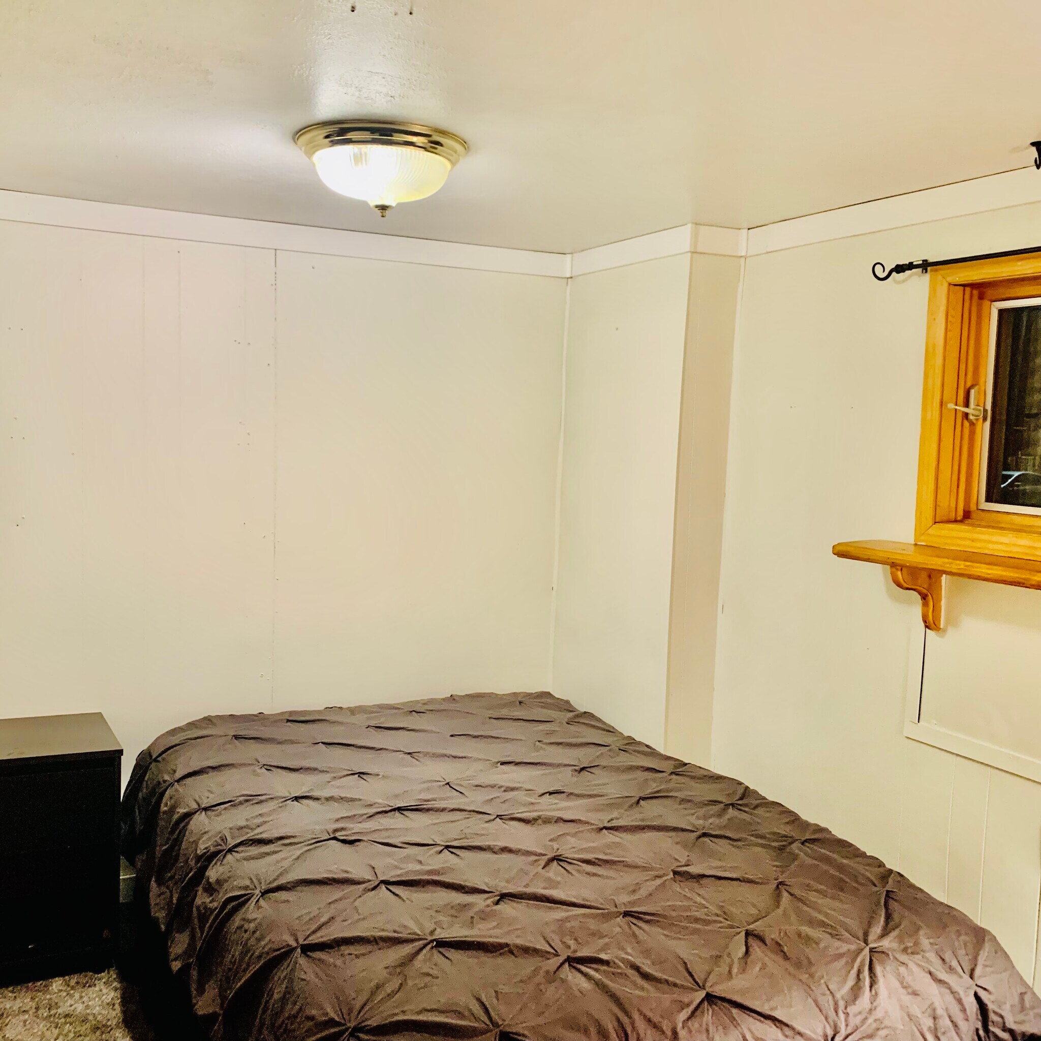 Building Photo - 916 Tyler St