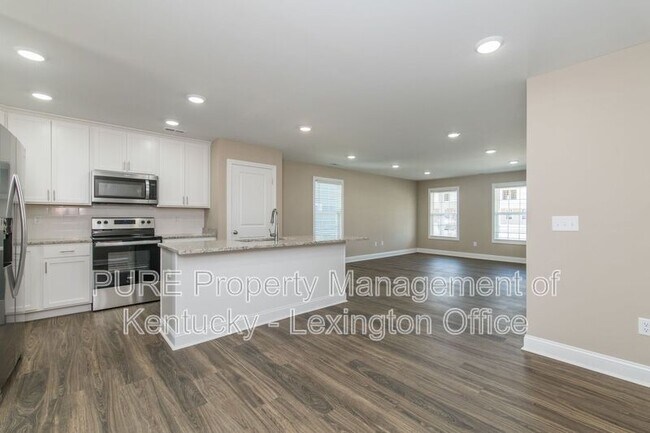 Building Photo - 1058 Judah Bear Blvd