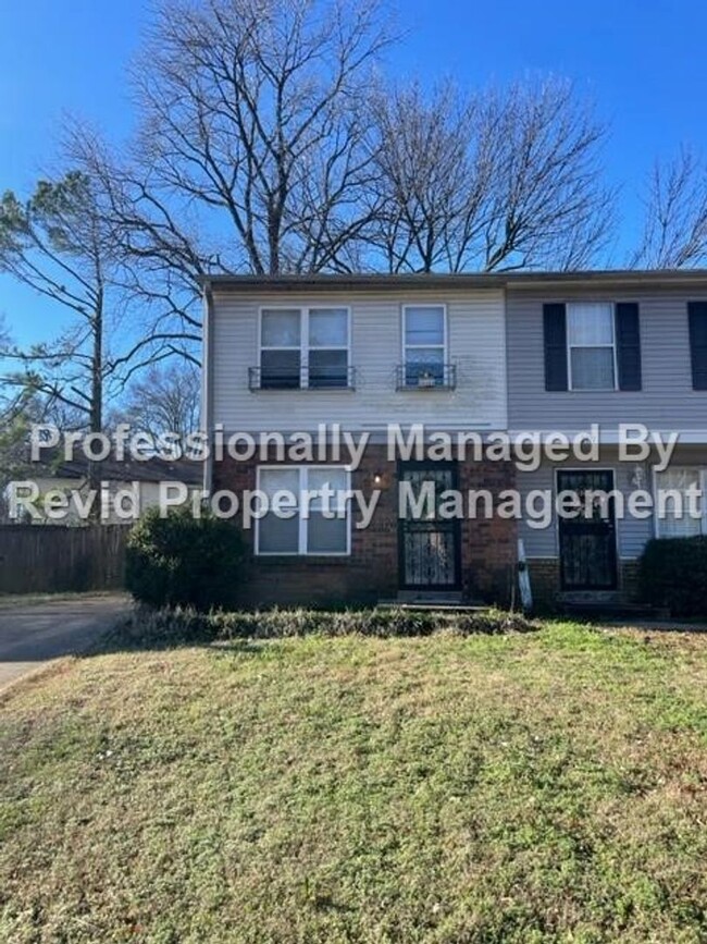 Building Photo - PORCH TREE 2969