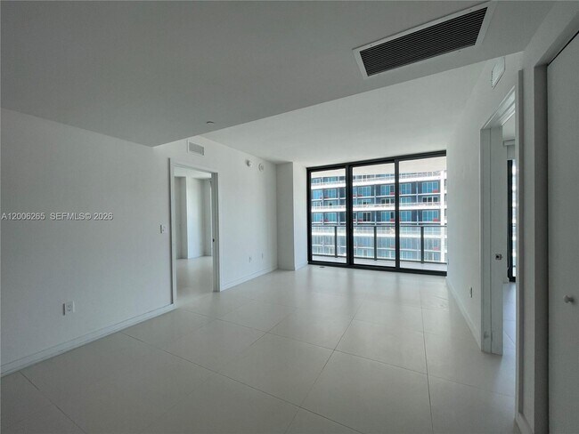 Building Photo - 1300 S Miami Ave