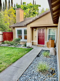 Building Photo - 8457 Zachis Way