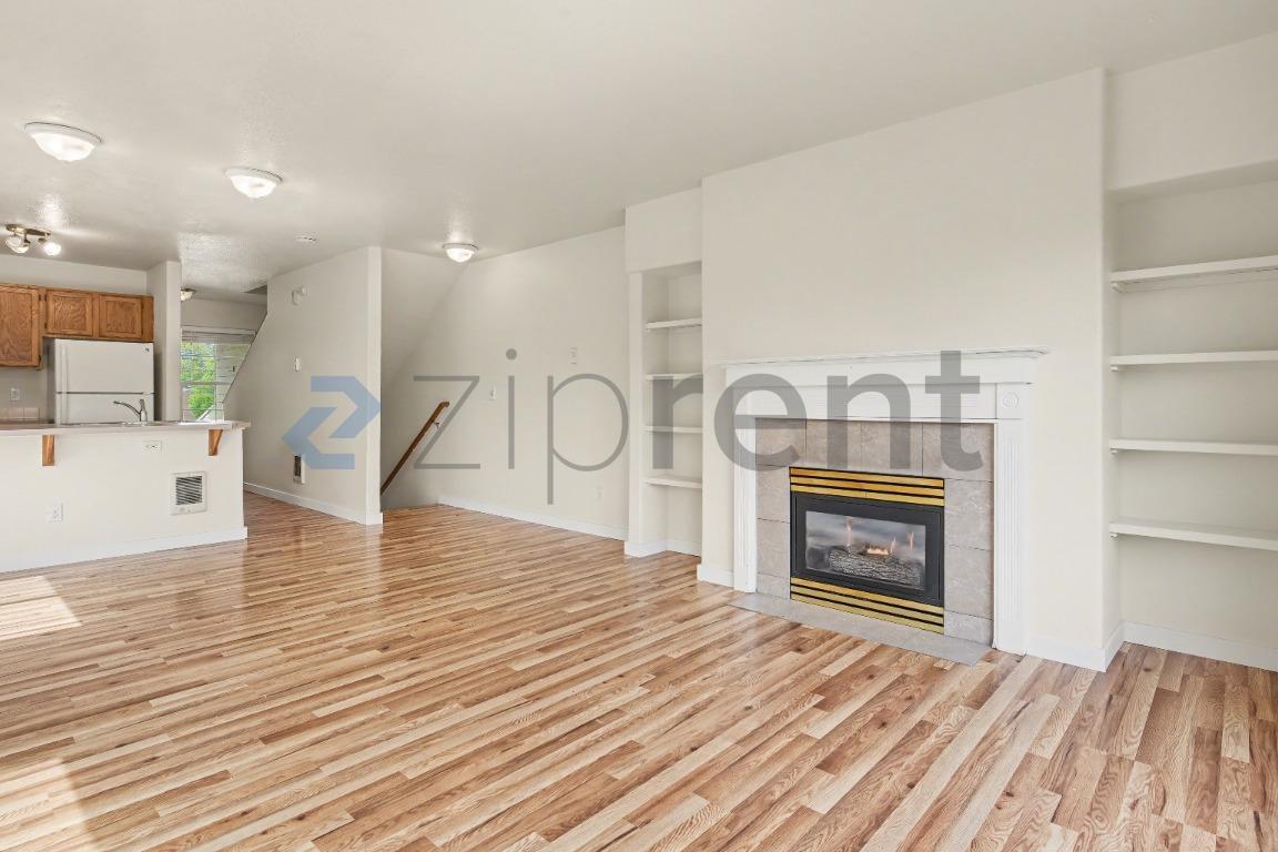 Building Photo - 1530 NE 68th Ave