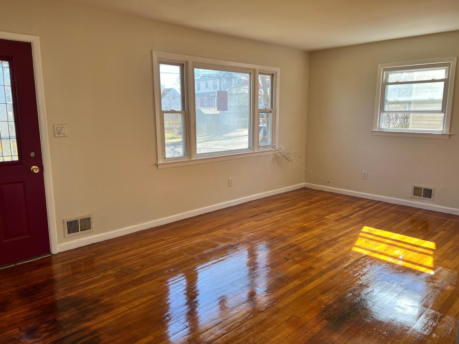 Building Photo - 126 Orange St