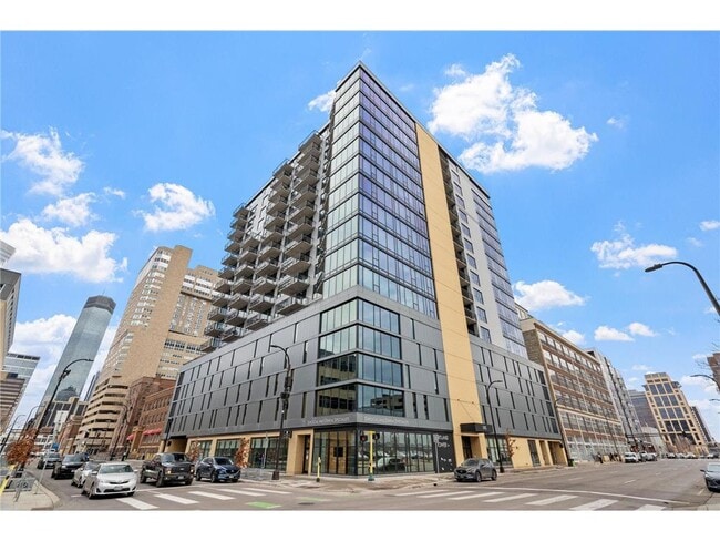 Building Photo - 740 Portland Ave