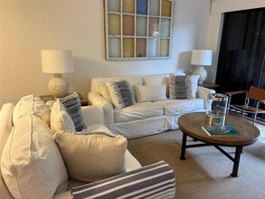 Building Photo - 201 Crandon Blvd