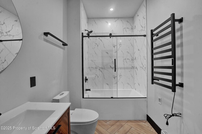 Building Photo - 117 Penn Ave