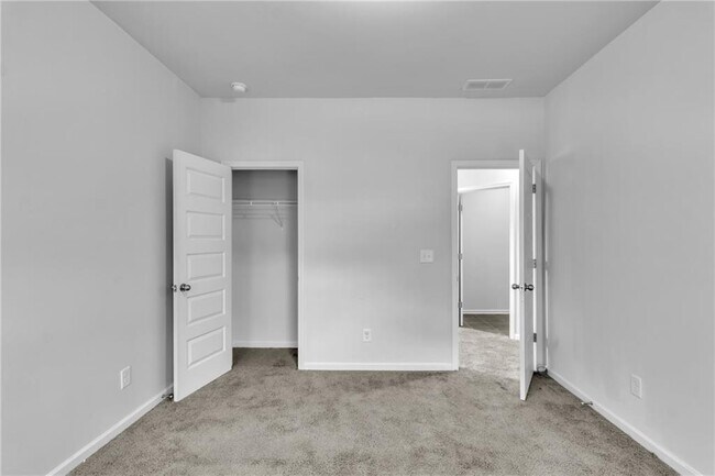Building Photo - 5108 City Walk Dr