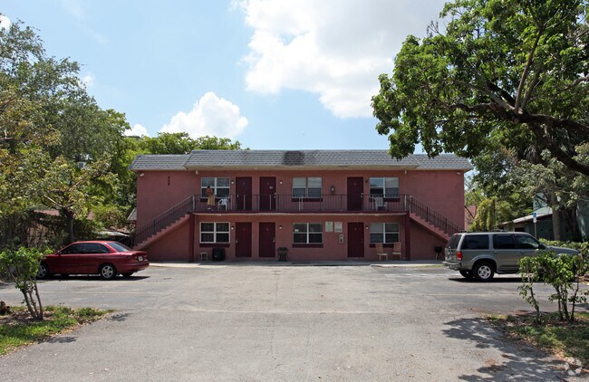 Building Photo - 433 SW 2nd Pl