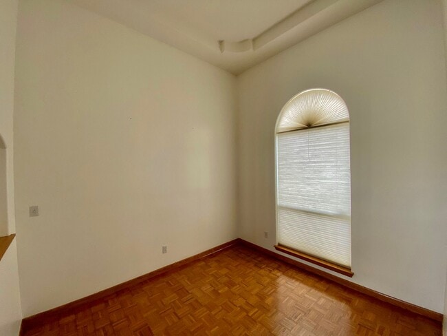 Building Photo - 4112 Blackhawk St