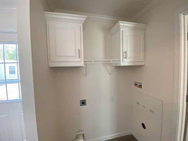 Building Photo - 174 Mockingbird Way