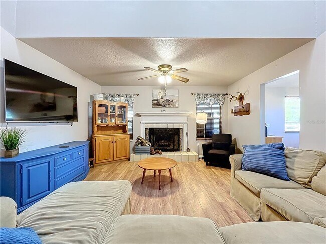 Building Photo - 32531 Wolfs Trail