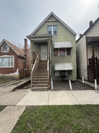 Building Photo - 2325 S Kirkland Ave